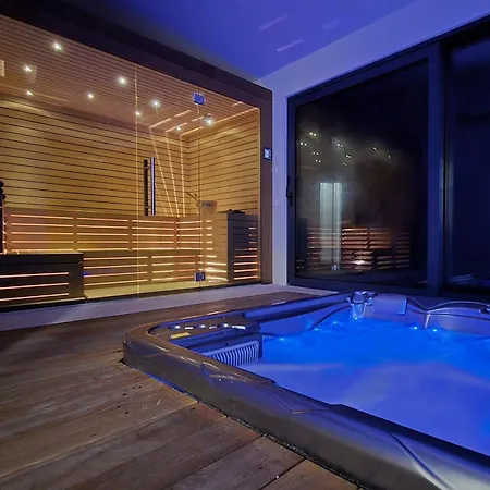 Meryema - Excellent With Sea View Villa Porec