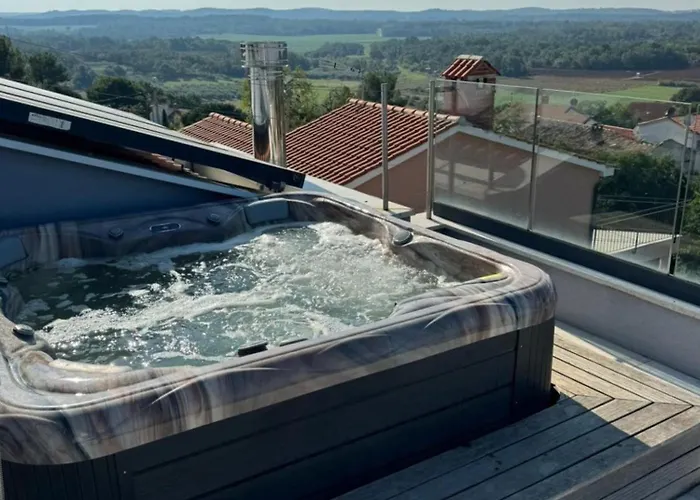 Meryema - Excellent With Sea View Βίλα Πόρετς