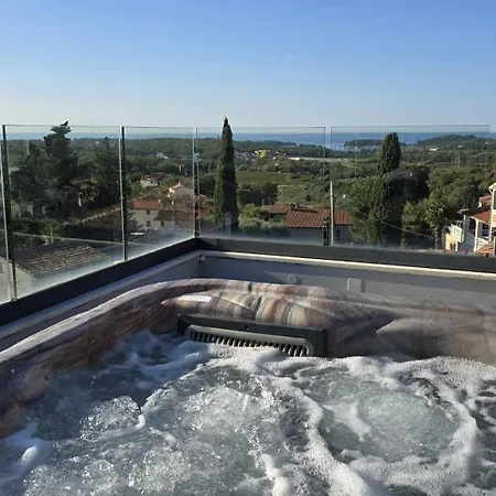 Meryema - Excellent With Sea View Poreč